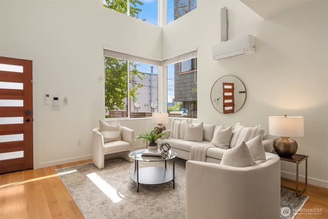 Property photo for 3924 Linden Avenue N #E, Seattle