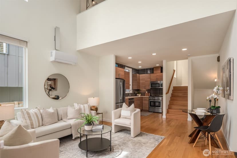 Property photo for 3924 Linden Avenue N #E, Seattle photo 3