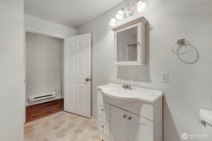 Property photo for 22104 41st Avenue S #101, Kent photo 16