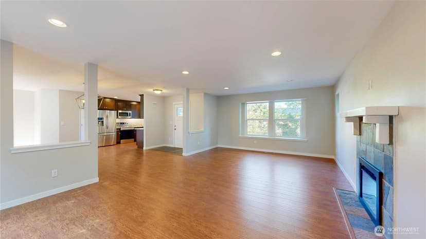 Property photo for 8836 E B Street, Tacoma photo 11