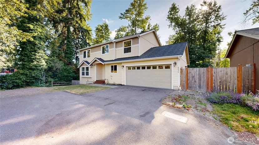 Property photo for 8836 E B Street, Tacoma photo 3