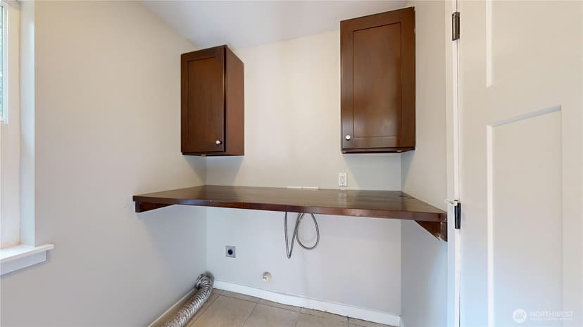 Property photo for 8836 E B Street, Tacoma photo 15