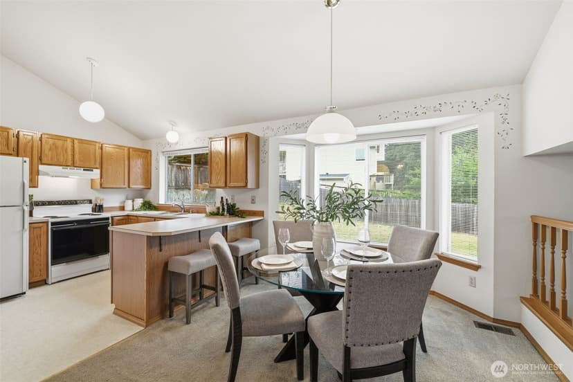 Property photo for 10205 107th Street Ct SW, Lakewood photo 13
