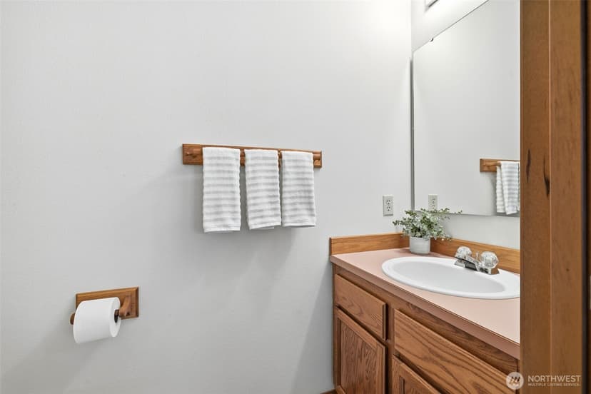 Property photo for 10205 107th Street Ct SW, Lakewood photo 23