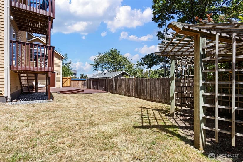 Property photo for 278 Lind Avenue NW, Renton photo 33