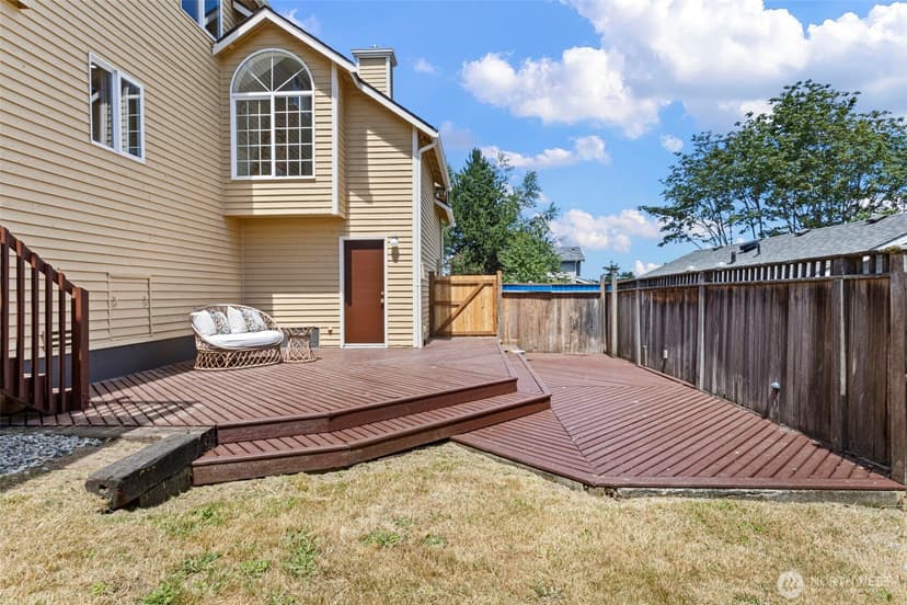 Property photo for 278 Lind Avenue NW, Renton photo 31