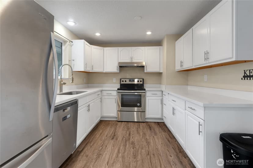 Property photo for 3302 20th Street SE, Auburn photo 18