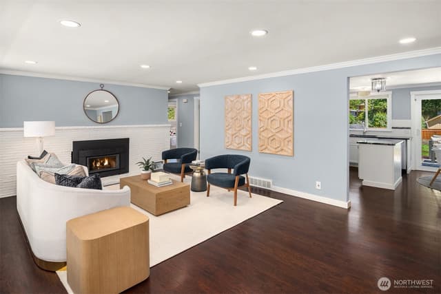 Property photo for 18210 Dayton Avenue N, Shoreline photo 2