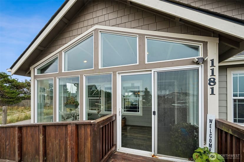 Property photo for 1181 Brookdale Court SW, Ocean Shores photo 3