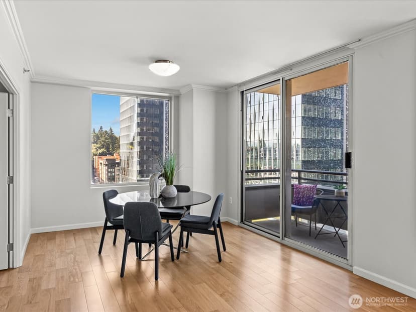 Property photo for 177 107th Avenue NE #816, Bellevue photo 24