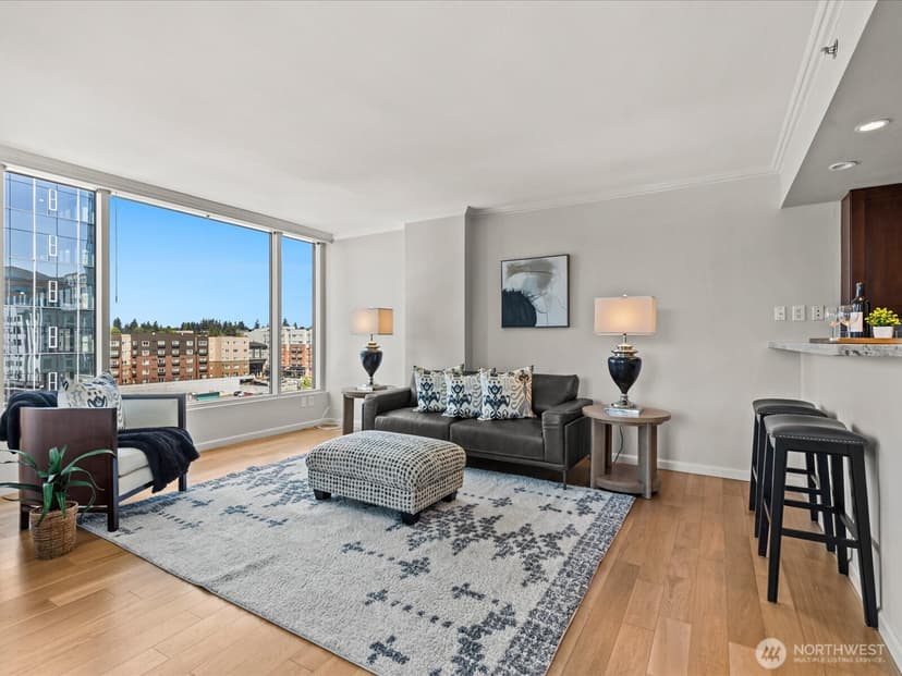 Property photo for 177 107th Avenue NE #816, Bellevue photo 3