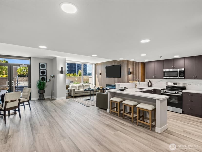 Property photo for 177 107th Avenue NE #816, Bellevue photo 26