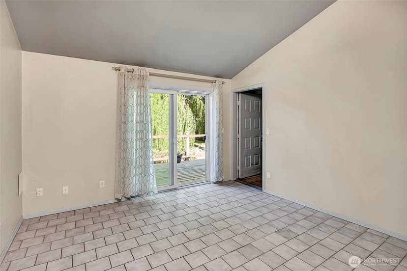 Property photo for 809 Celery Avenue, Algona photo 10