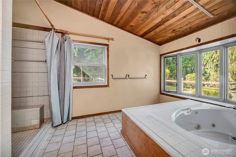 Property photo for 809 Celery Avenue, Algona photo 12