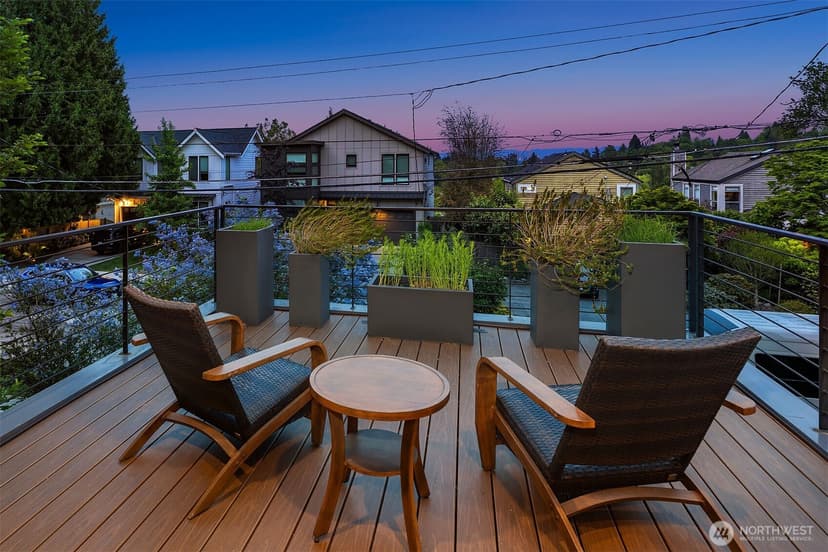 Property photo for 431 26th Avenue E, Seattle photo 29
