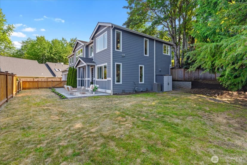 Property photo for 18829 33rd Avenue NE, Lake Forest Park photo 35