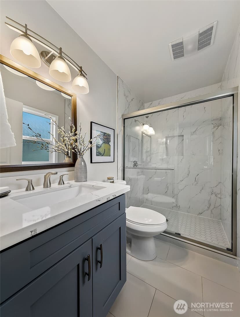 Property photo for 954 19th Avenue E, Seattle photo 16