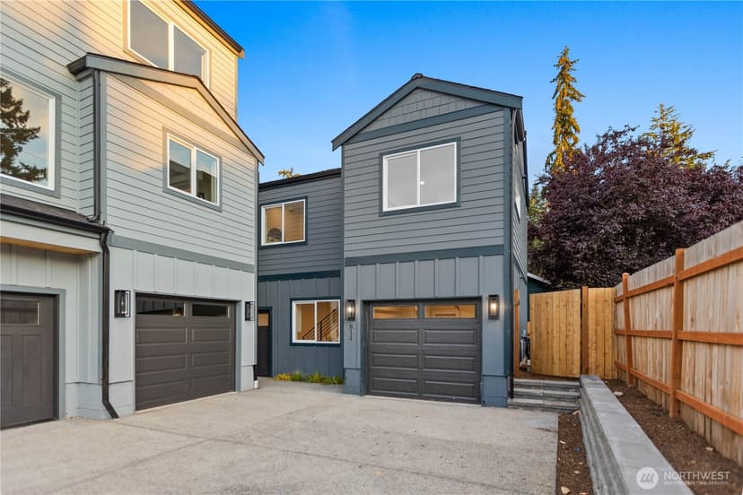 Property photo for 811 NE 125th Street #B, Seattle photo 39