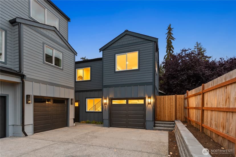 Property photo for 811 NE 125th Street #B, Seattle photo 37