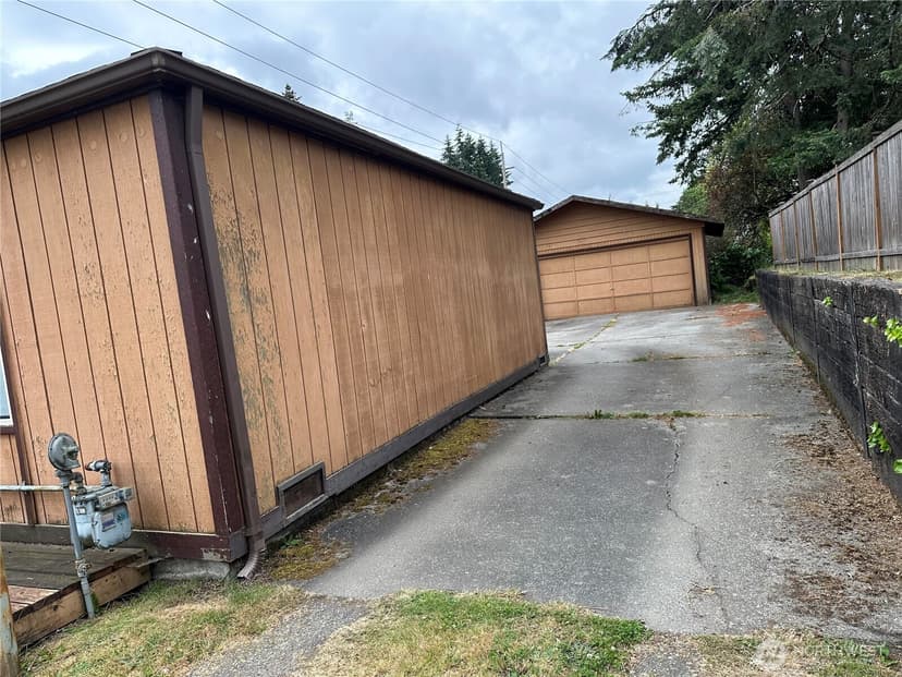 Property photo for 4859 S 172nd Street, SeaTac photo 4