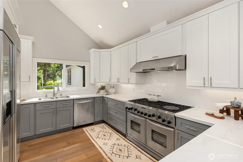 Property photo for 11785 Penny Place NE, Bainbridge Island photo 11
