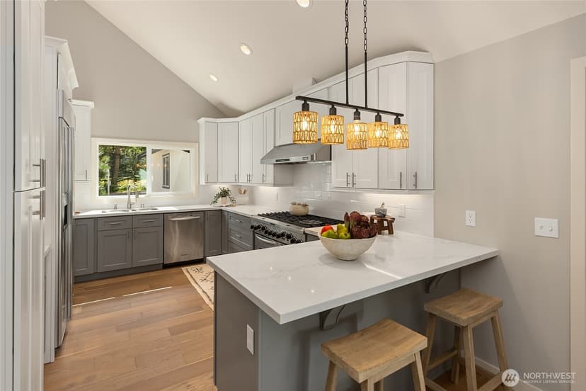 Property photo for 11785 Penny Place NE, Bainbridge Island photo 8