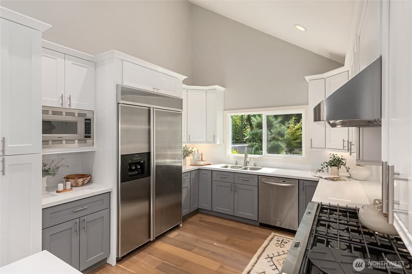 Property photo for 11785 Penny Place NE, Bainbridge Island photo 12