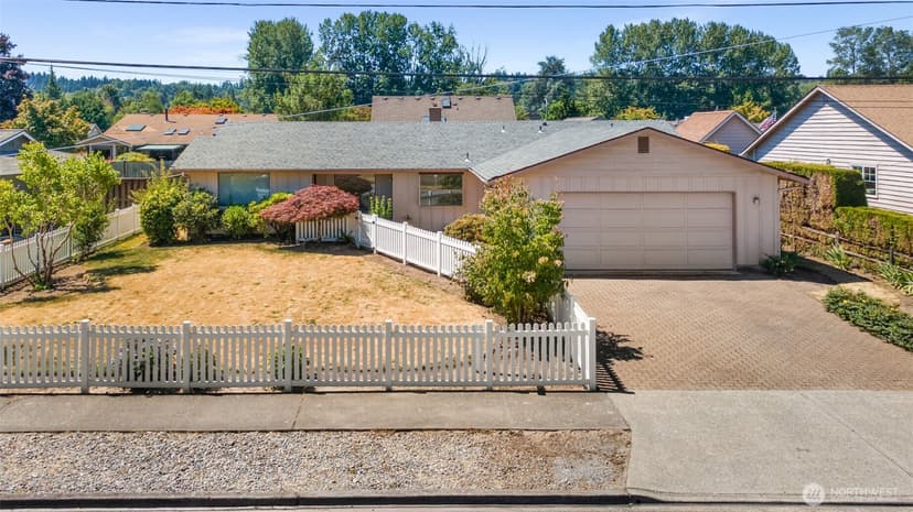 Property photo for 1912 Tacoma Road, Puyallup