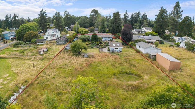 Property photo for 8715 18th Avenue E, Tacoma photo 34