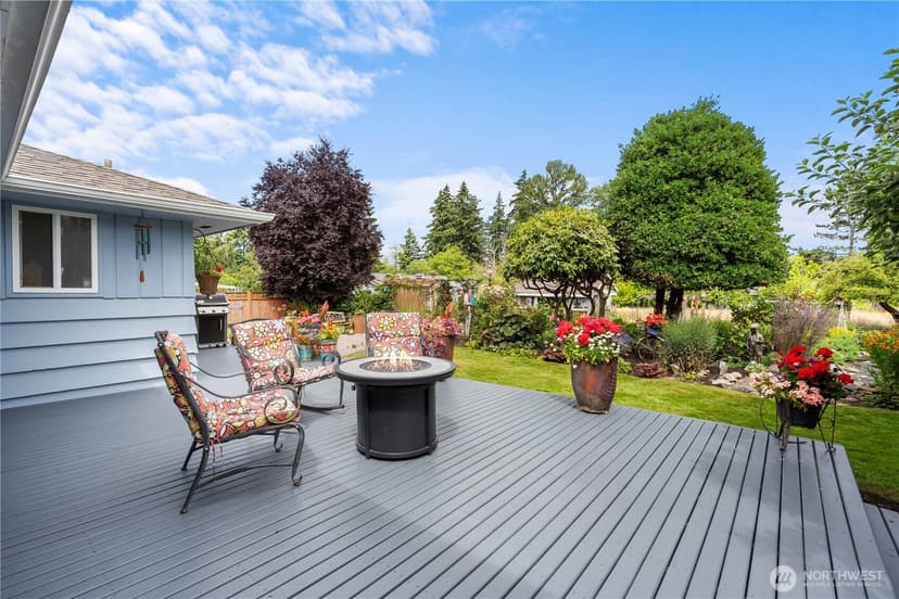 Property photo for 8715 18th Avenue E, Tacoma photo 33