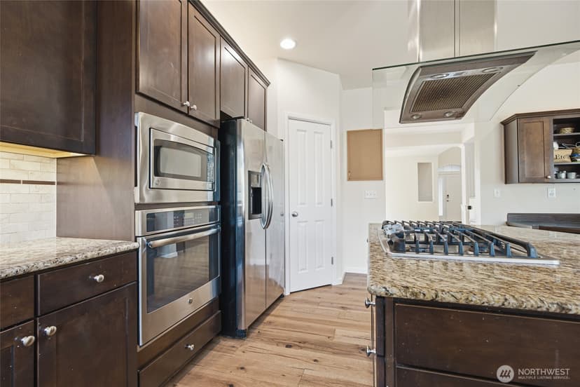 Property photo for 17306 111th Street E, Bonney Lake photo 11