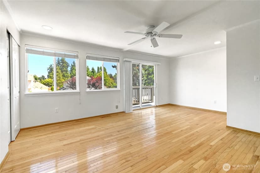 Property photo for 20440 104th Avenue SE, Kent photo 21