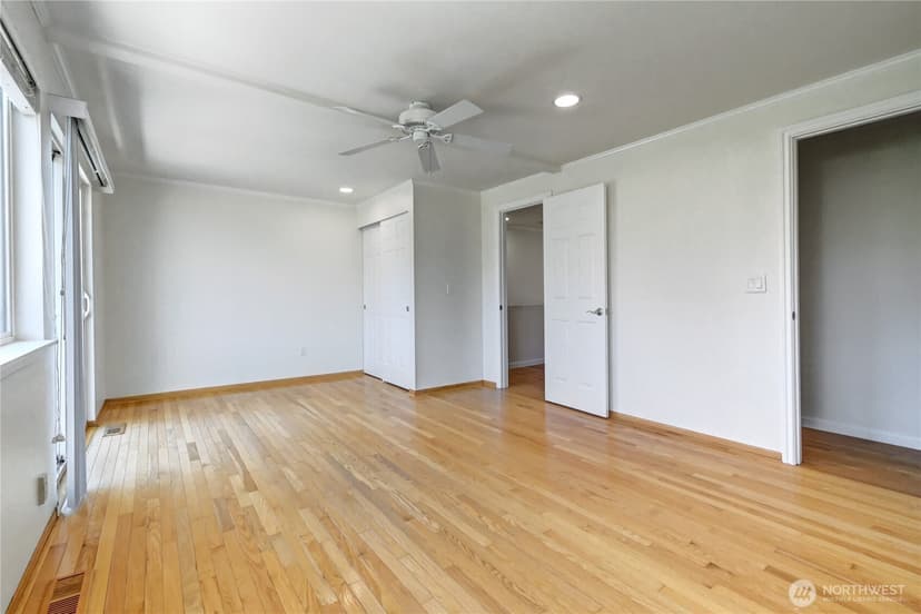 Property photo for 20440 104th Avenue SE, Kent photo 22