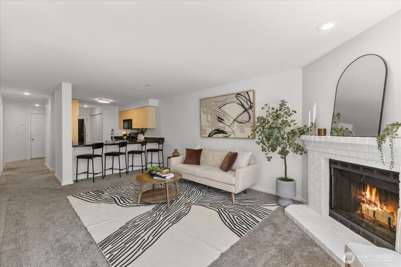 Property photo for 11211 NE 128th Street #K-202, Kirkland photo 4