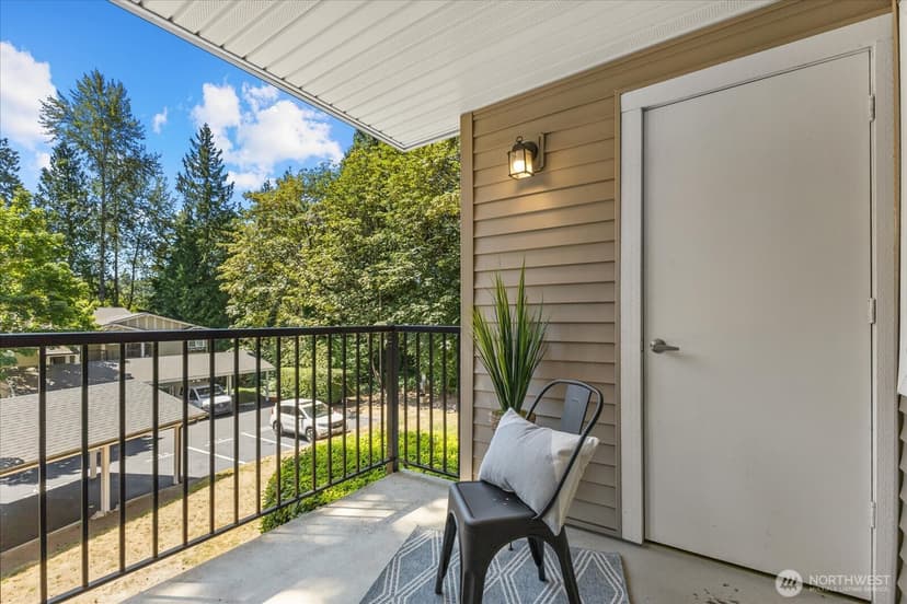 Property photo for 11211 NE 128th Street #K-202, Kirkland photo 18