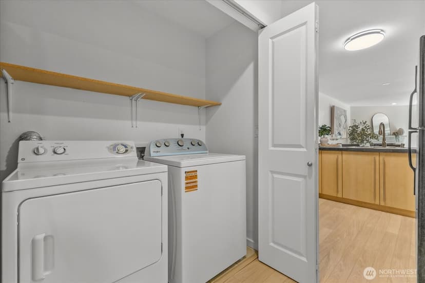 Property photo for 11211 NE 128th Street #K-202, Kirkland photo 16