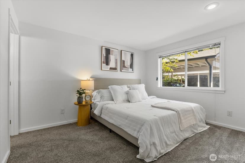 Property photo for 11211 NE 128th Street #K-202, Kirkland photo 9
