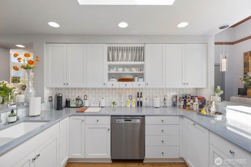 Property photo for 225 4th Avenue #A602, Kirkland photo 8
