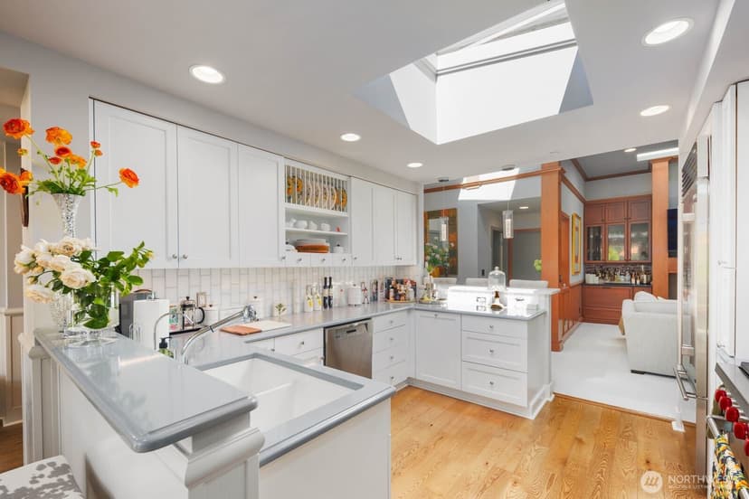 Property photo for 225 4th Avenue #A602, Kirkland photo 7