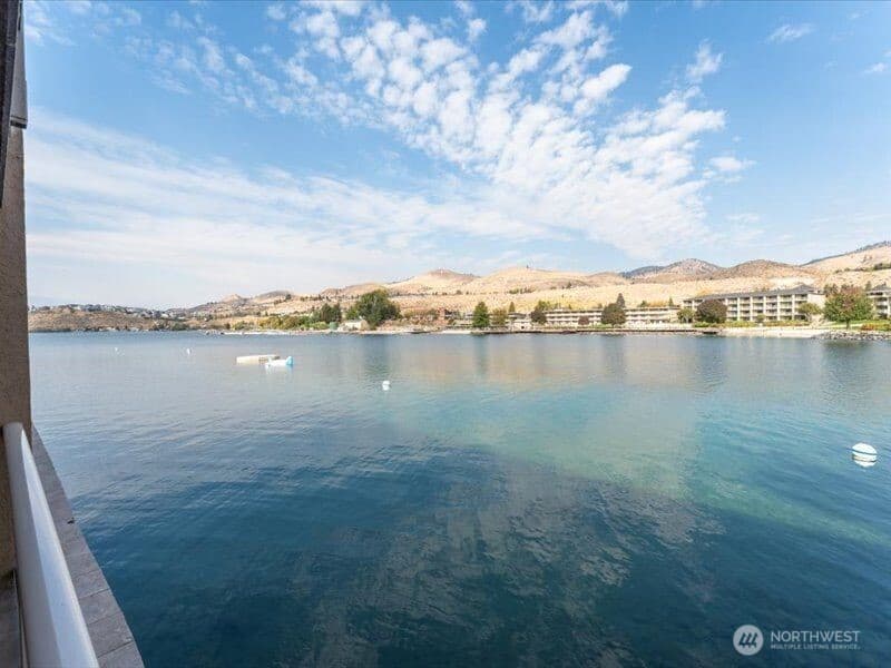 Property photo for 322 W Woodin Avenue #713, Chelan photo 24