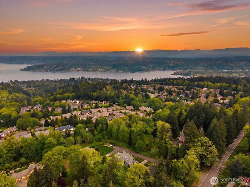 Property photo for 5927 178th Court SE, Bellevue photo 34