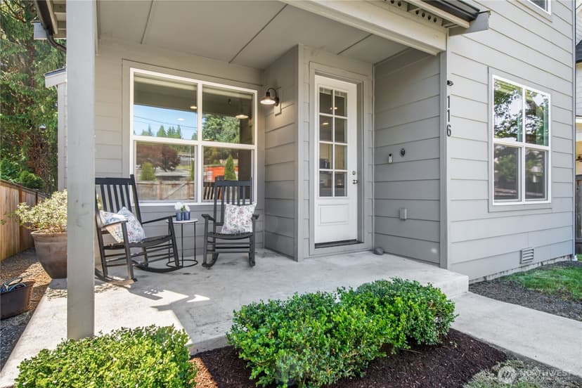Property photo for 116 N Stillaguamish Avenue, Arlington photo 2