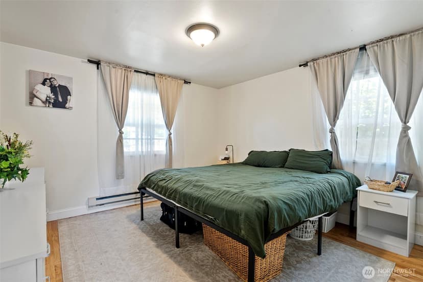 Property photo for 8503 33rd Avenue S, Lakewood photo 16