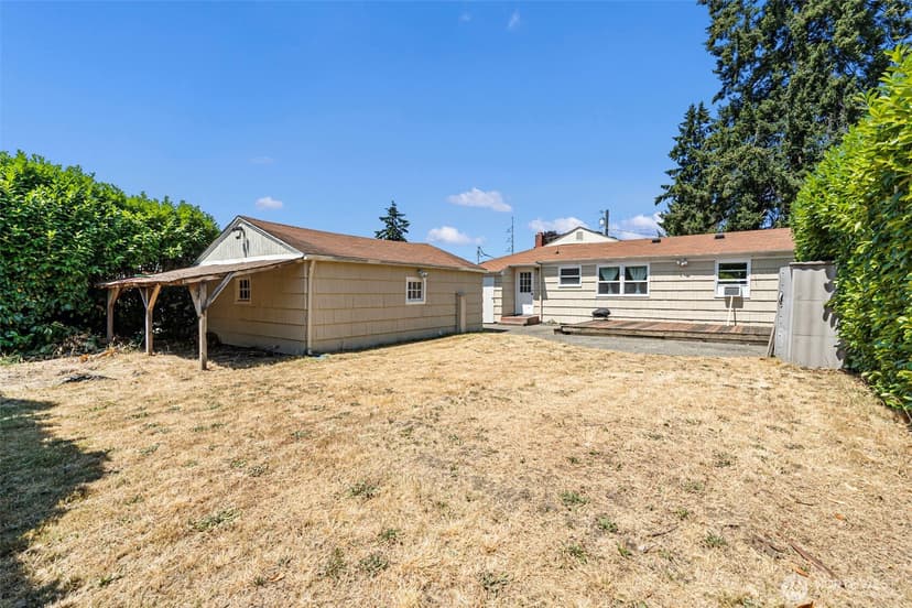 Property photo for 8503 33rd Avenue S, Lakewood photo 8