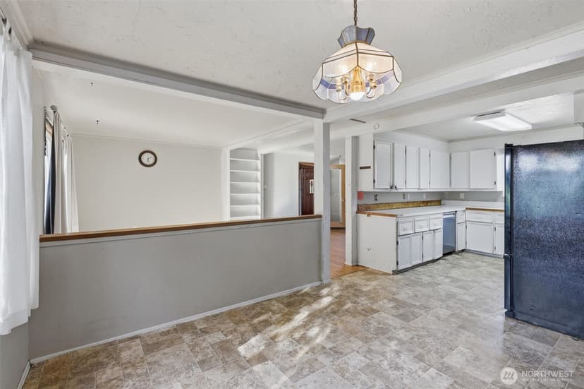 Property photo for 6703 Pioneer Highway, Stanwood photo 9