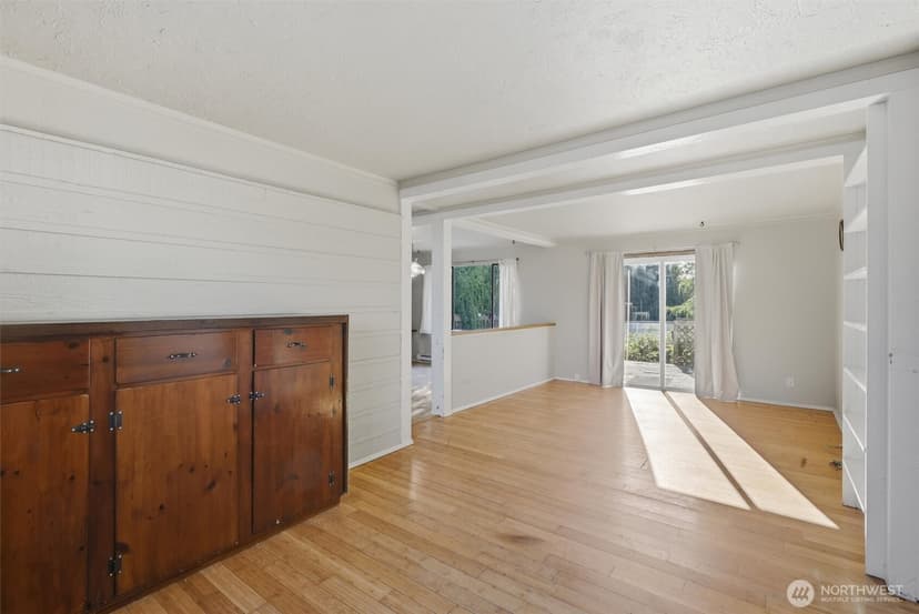 Property photo for 6703 Pioneer Highway, Stanwood photo 5