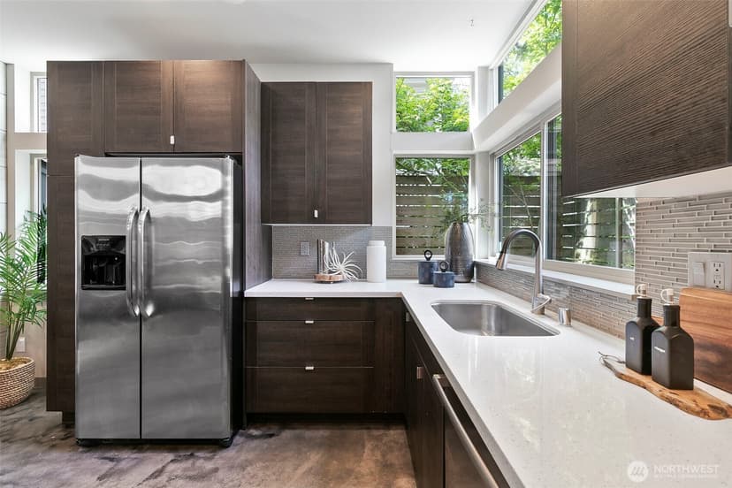 Property photo for 310 21st Avenue #A, Seattle photo 5