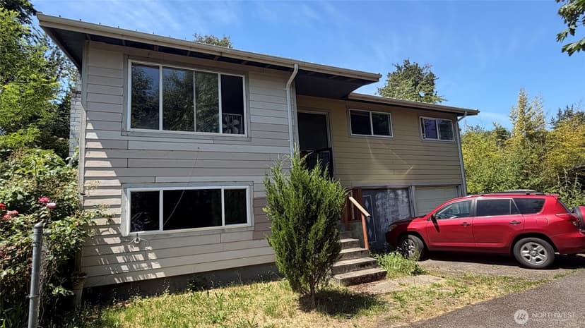 Property photo for 3331 A S Morgan Street, Seattle photo 4