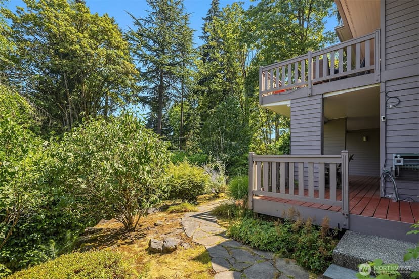 Property photo for 7066 92nd Avenue SE, Mercer Island photo 35