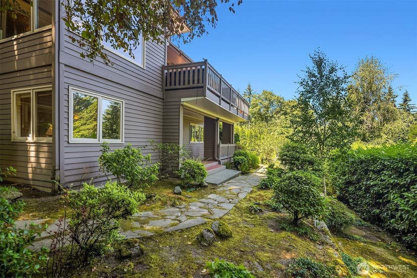 Property photo for 7066 92nd Avenue SE, Mercer Island photo 34